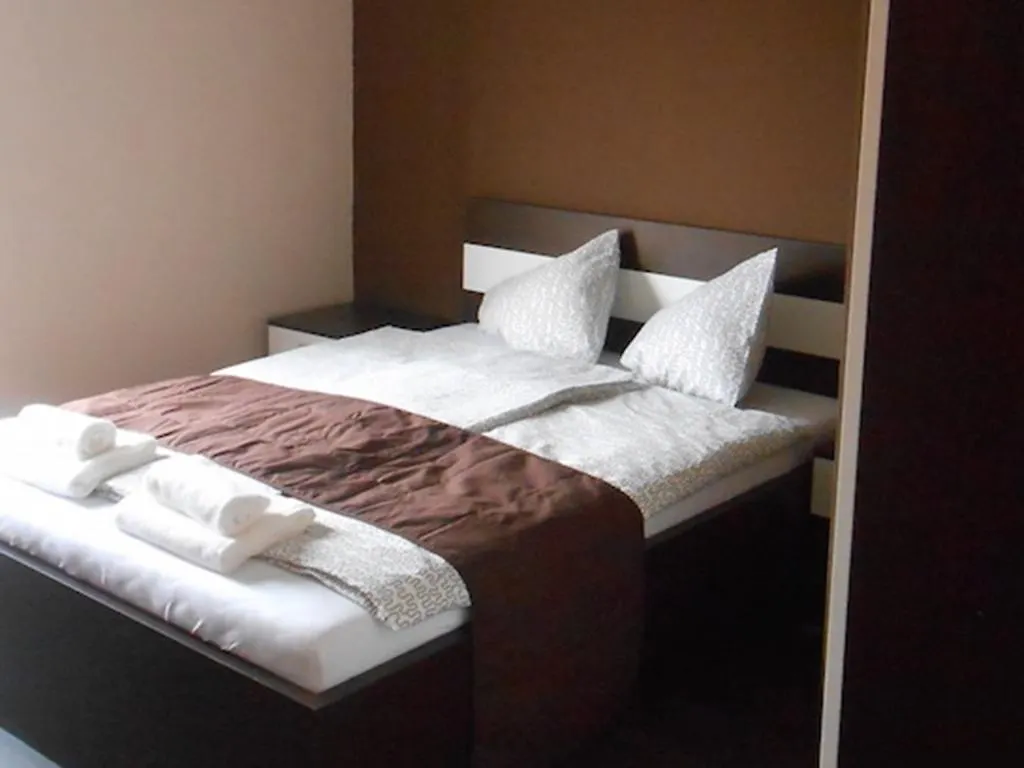 Villa Caesar Vir 4*,  Croatia