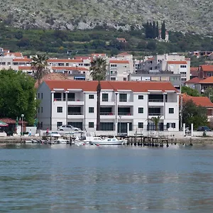 Apartment Svjetlana 
